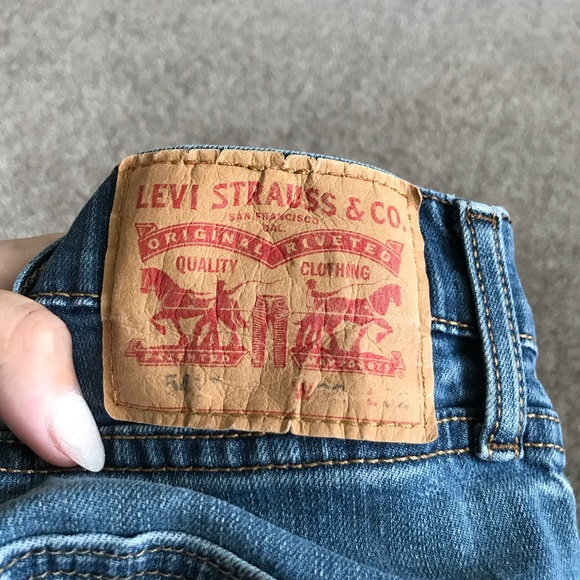 ⭐️Host Pick⭐️ Mens Levi’s Straight Leg Jeans - Picture 5 of 5